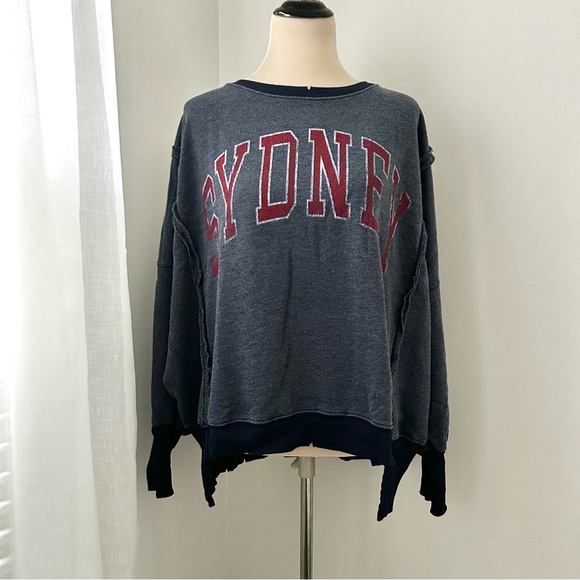 🍒NWT Free People We The Free SYDNEY Graphic Camden. Blue. Size: XS - Picture 3 of 12